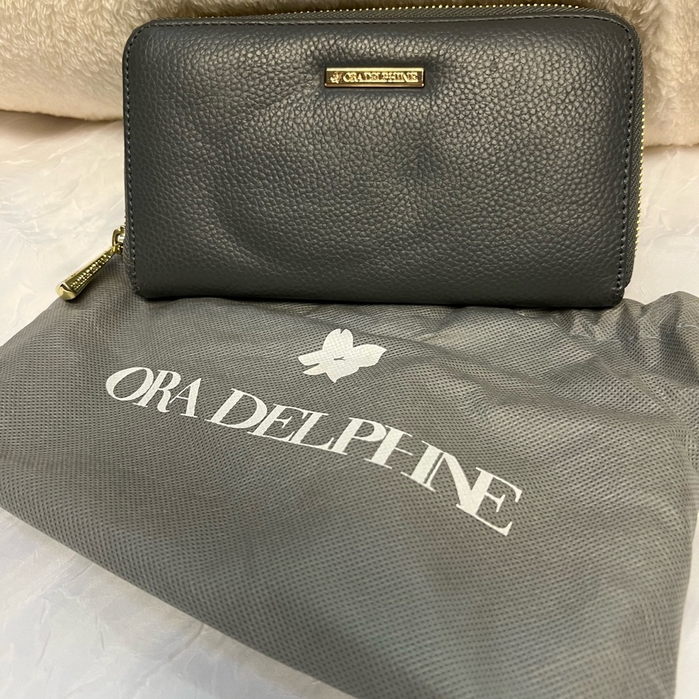 Dark gray zip around wallet